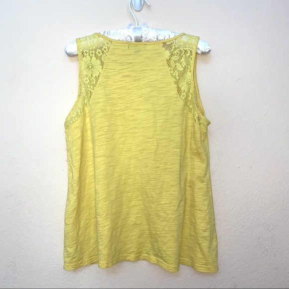 ✅ Chaps Yellow Lace Tank - Picture 3 of 8